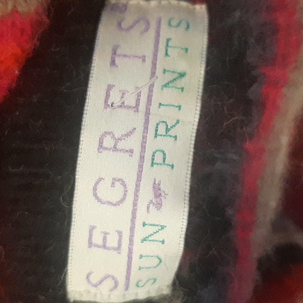 Colorful Patterned Cardigan - Picture 8 of 8